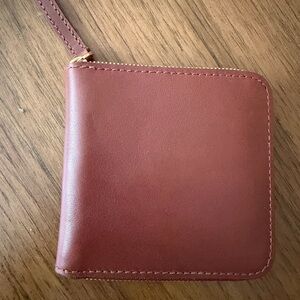 Madewell Leather Zip Wallet in Brown